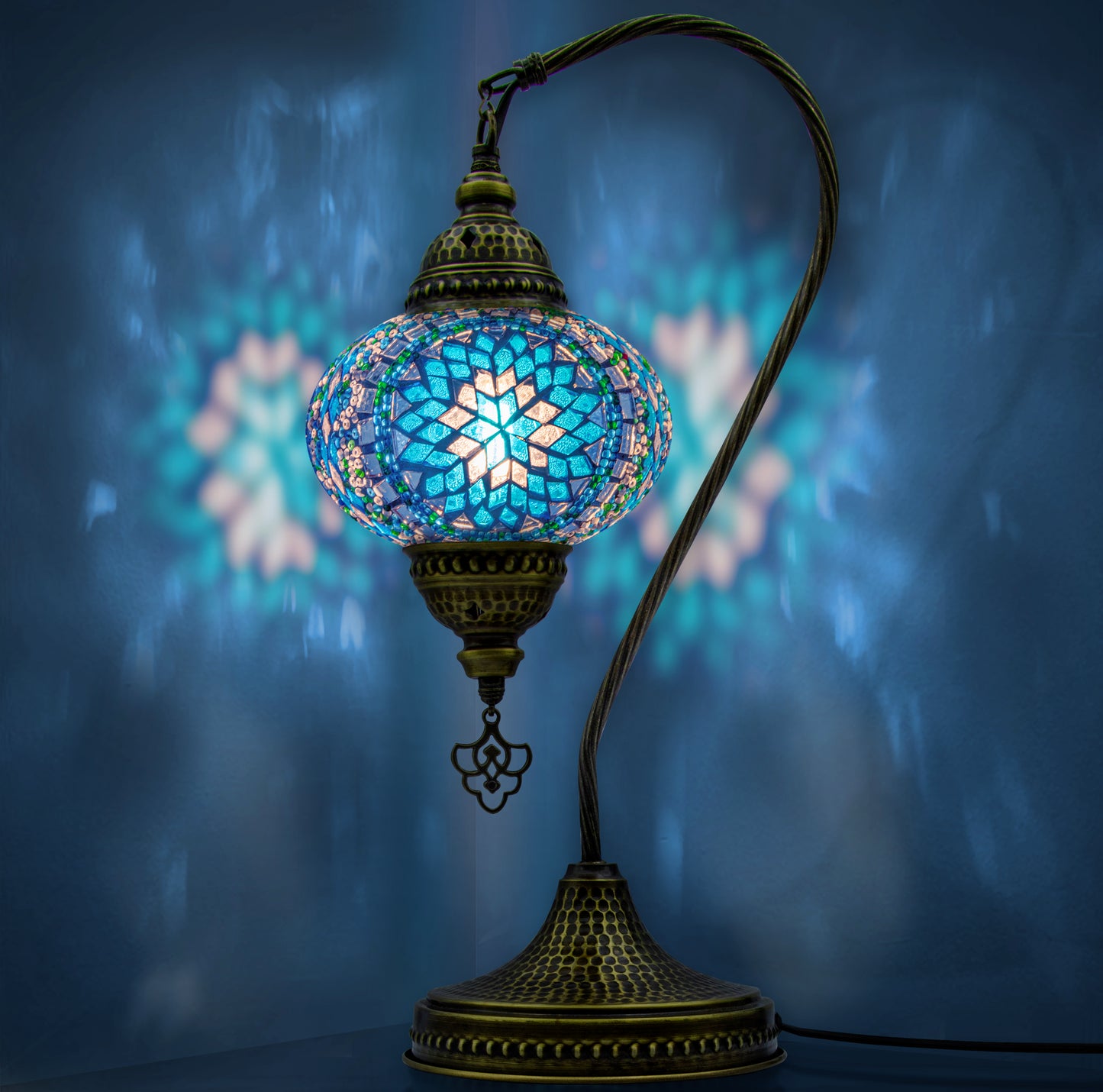 Mosaic Swan Lamp